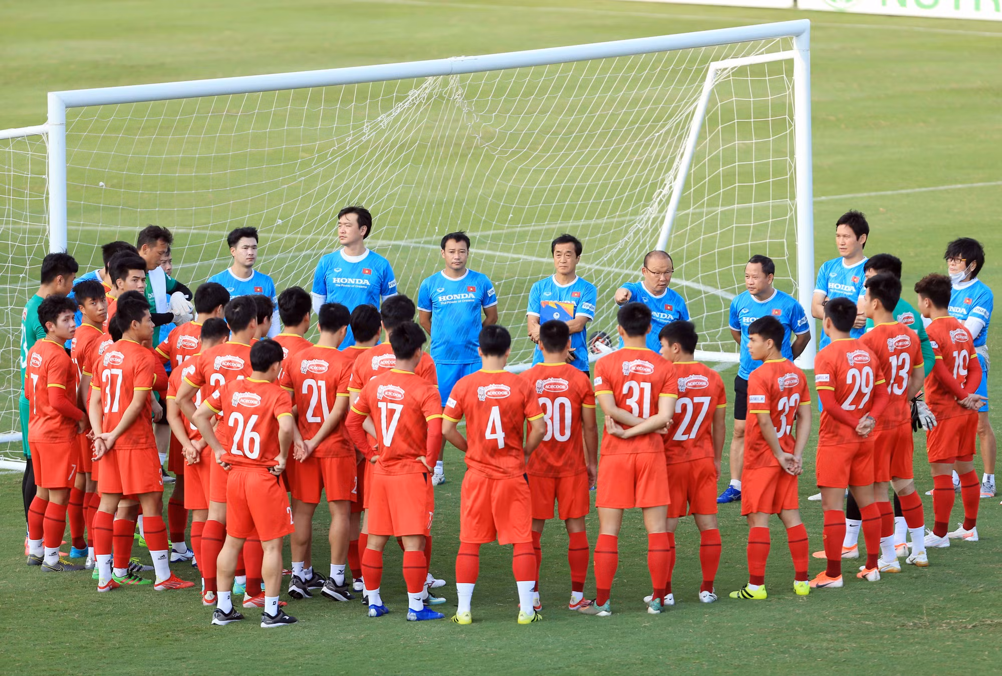 Vì sao cầu thủ U23 không thể có vị trí tại AFF Cup 2020? -0