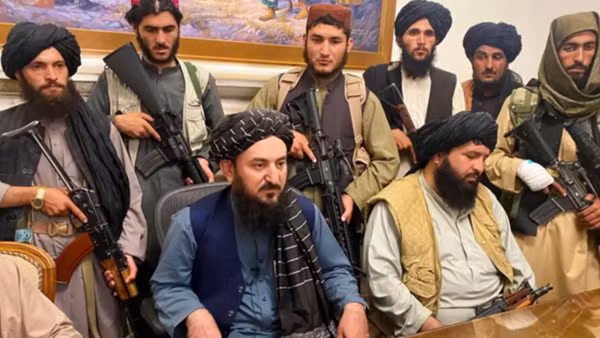 Thấy gì sau 4 tháng cầm quyền của Taliban? ảnh 4