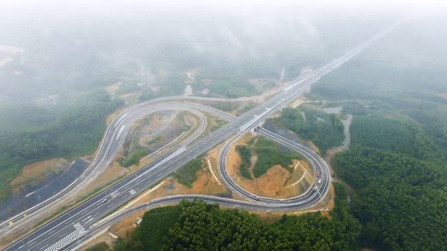 Lập Hội đồng thẩm định điều chỉnh dự án cao tốc Nội Bài - Lào Cai đến Sa Pa -0