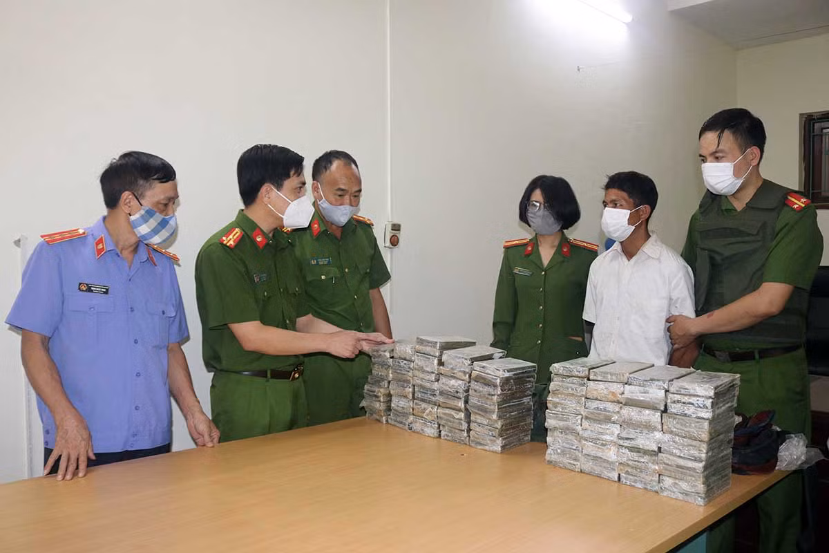 Quyết liệt đấu tranh với tội phạm ma túy -0