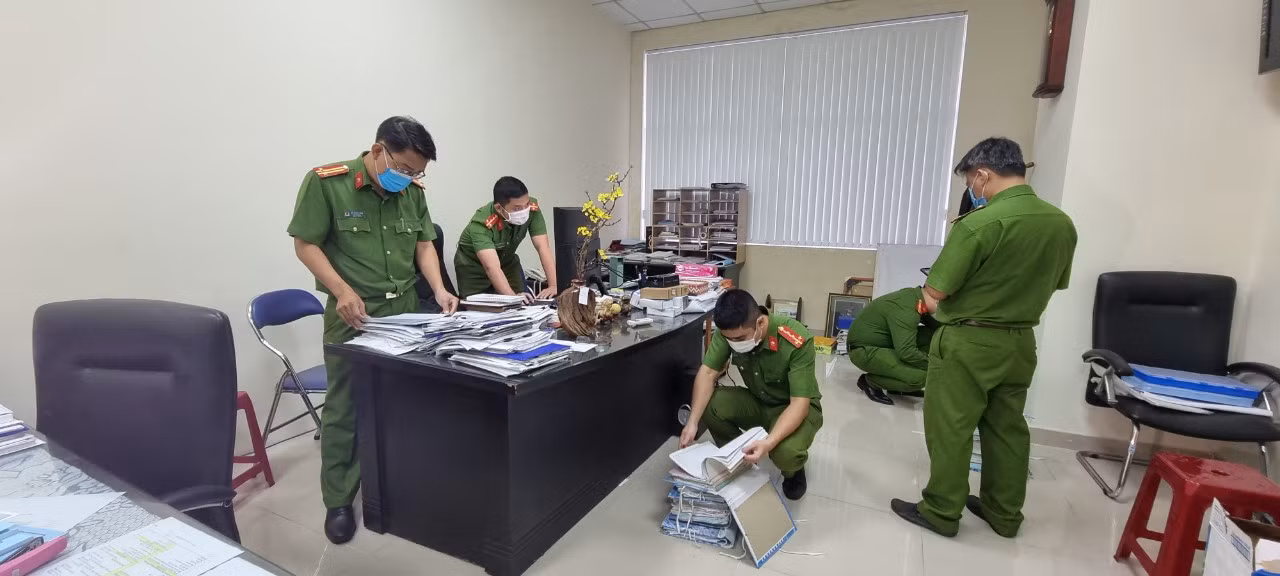 Bắt Tổng Giám đốc công ty CP Đầu tư phát triển nhà Đà Nẵng -1