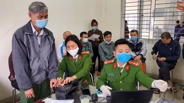 Khai trương tổng đài hỗ trợ về căn cước công dân ảnh 9