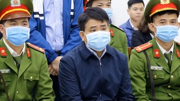 Tòa chấp nhận bà Nguyễn Thị Trúc Chi Hoa được vắng mặt nhưng sẽ triệu tập nếu cần ảnh 2
