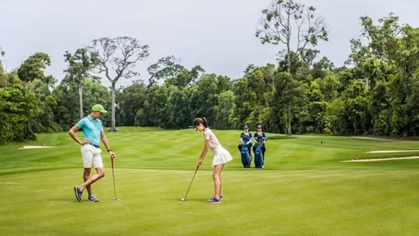 Du lịch golf có nhiều thuận lợi để phục hồi, phát triển