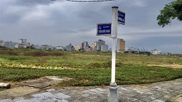 Thông tin mới vụ uống thuốc diệt côn trùng tự tử tại tòa ảnh 1