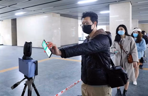 Hà Nội: Sẽ lắp khoảng 20 máy quét mã QR Code dọc tuyến đường sắt Cát Linh-Hà Đông -0