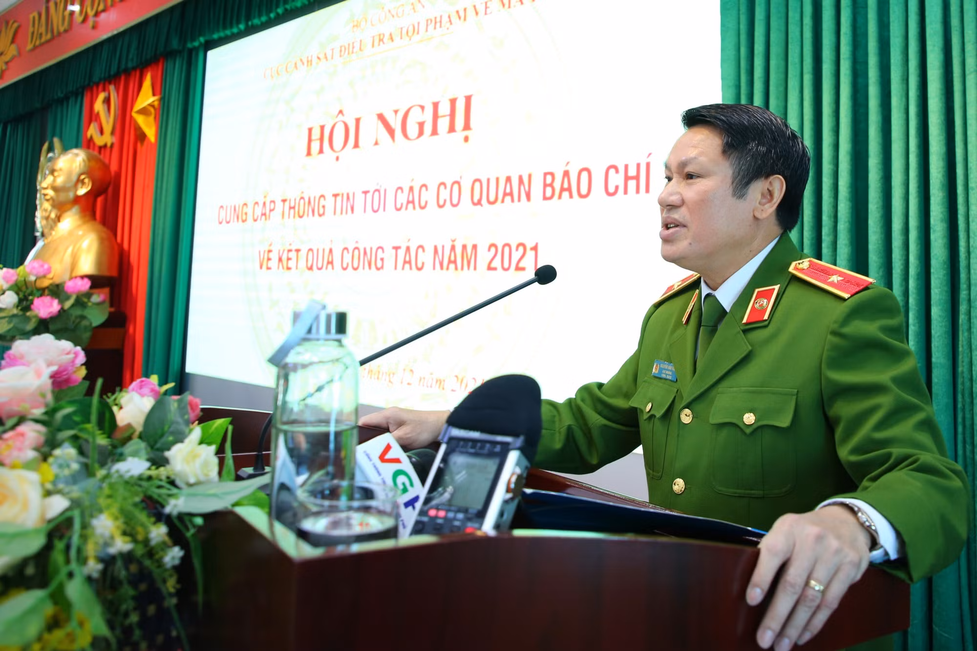 Cảnh sát đấu tranh, tấn công quyết liệt với tội phạm ma túy -0