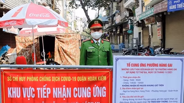 Hà Nội chuyển tư duy từ quản lý Zero COVID sang quản lý rủi ro ảnh 2