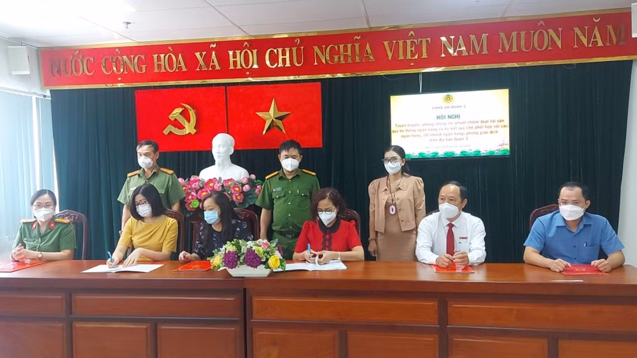 Công an và ngân hàng phối hợp đảm bảo ANTT và phòng, chống tội phạm -0