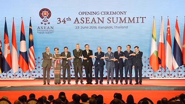 Những vấn đề mà ASEAN cần ưu tiên hơn nữa ảnh 2