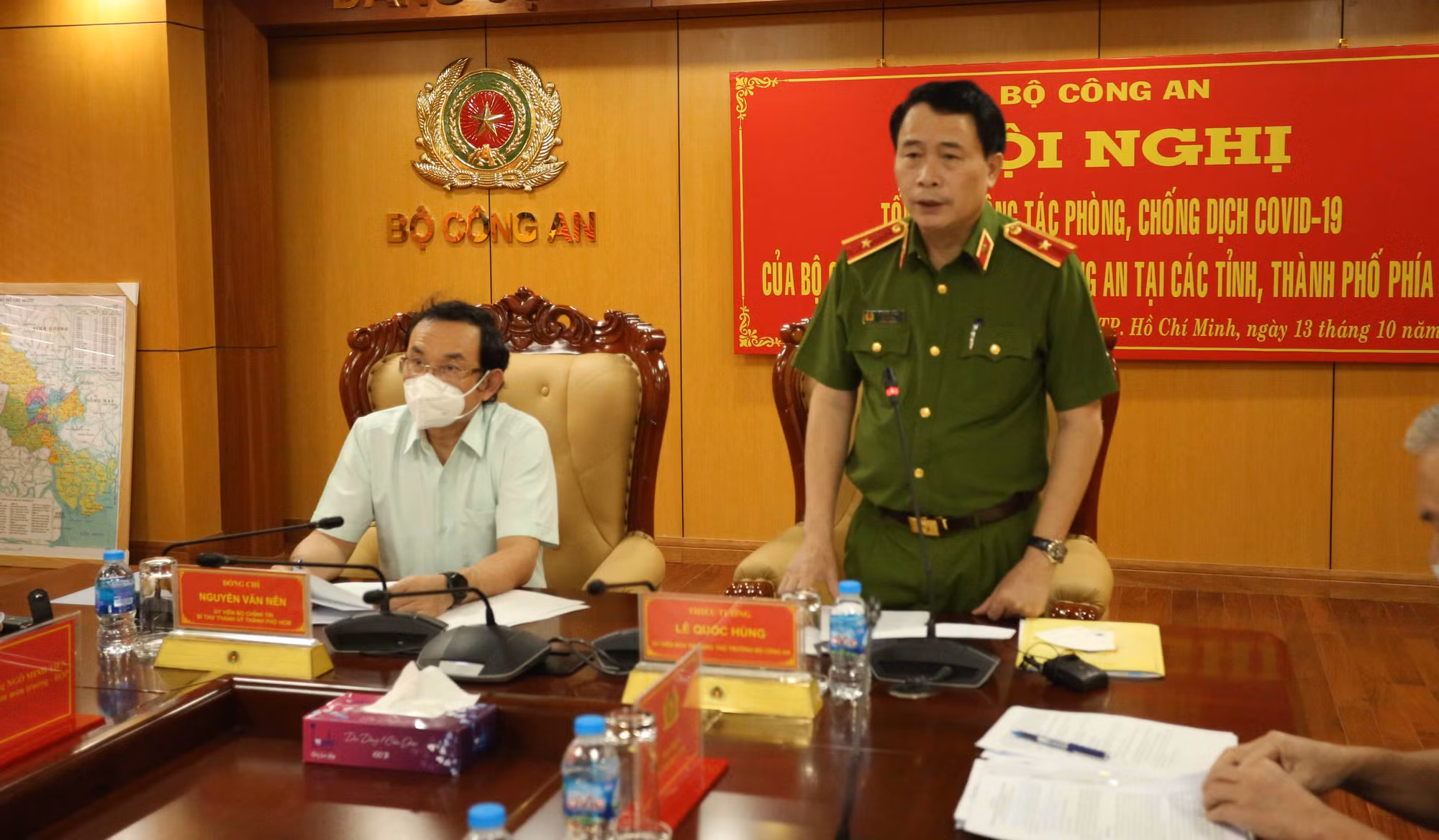 Công an tiếp tục là lực lượng chủ công trong công tác khoanh vùng, cách ly, dập dịch -0