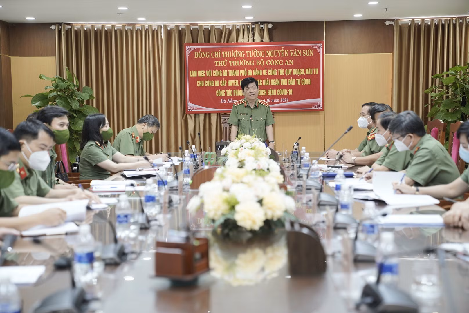 Thứ trưởng Nguyễn Văn Sơn kiểm tra công tác tại Công an Đà Nẵng và Bệnh viện 199 -0