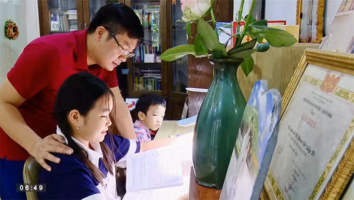 Vinh danh ''Công dân Thủ đô ưu tú'' năm 2021: 