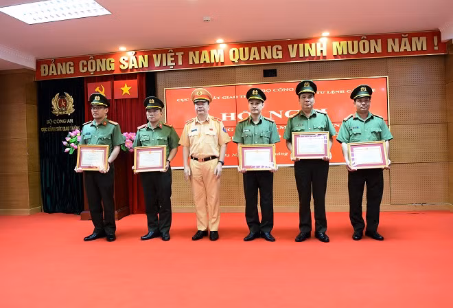 Cục CSGT và Bộ Tư lệnh Cảnh vệ tổng kết và ký Quy chế phối hợp -0
