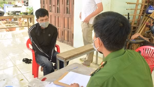 Bán ma túy tại cổng Trung tâm&nbsp;điều trị cai nghiện ảnh 3