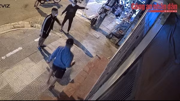 Tạm giữ lái xe tông 2 mẹ con trọng thương ở Hà Đông rồi bỏ chạy ảnh 3