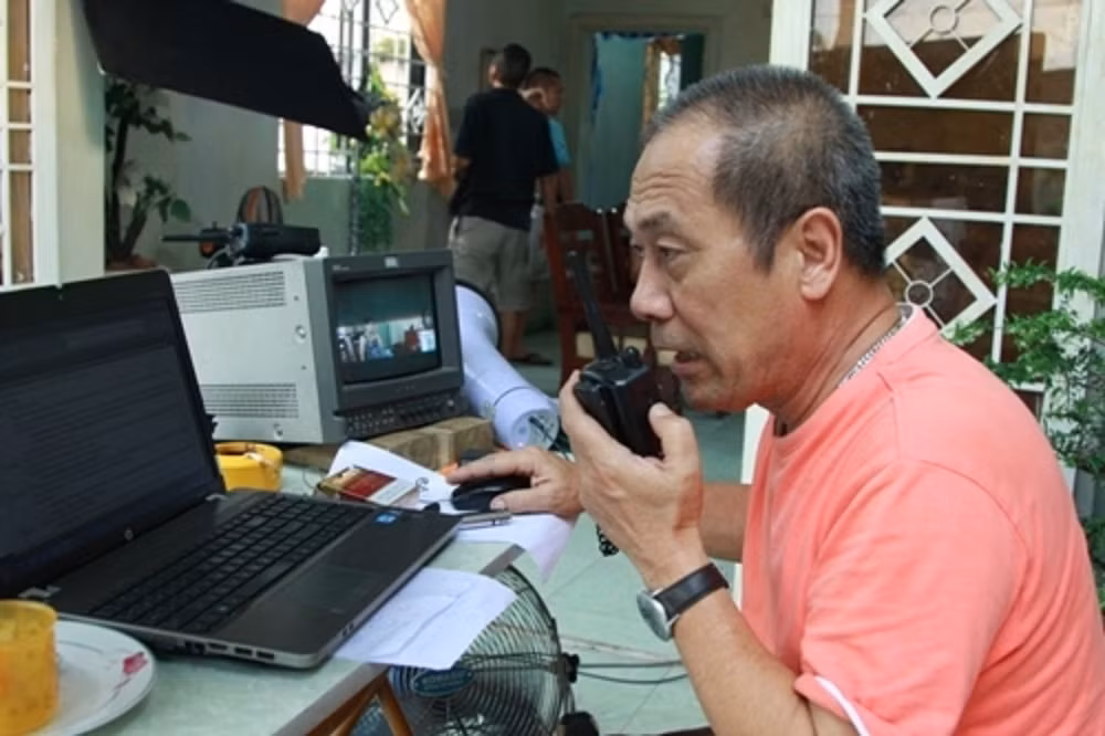 Đạo diễn Tất Bình: Tôi nhặt gió Trời mời em giữ lấy -0