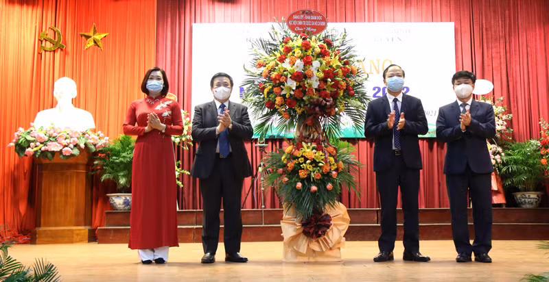 Học viện Báo chí và Tuyên truyền long trọng tổ chức Lễ Khai giảng năm học mới 2021-2022 -0