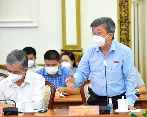 TP Hồ Chí Minh đã đi đúng hướng trong công tác phòng, chống dịch COVID-19 -0