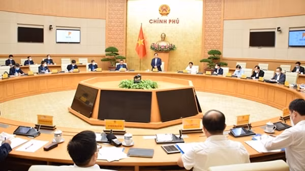 Diễn đàn kinh tế Việt Nam 2021 bàn giải pháp phục hồi và phát triển kinh tế - xã hội ảnh 4