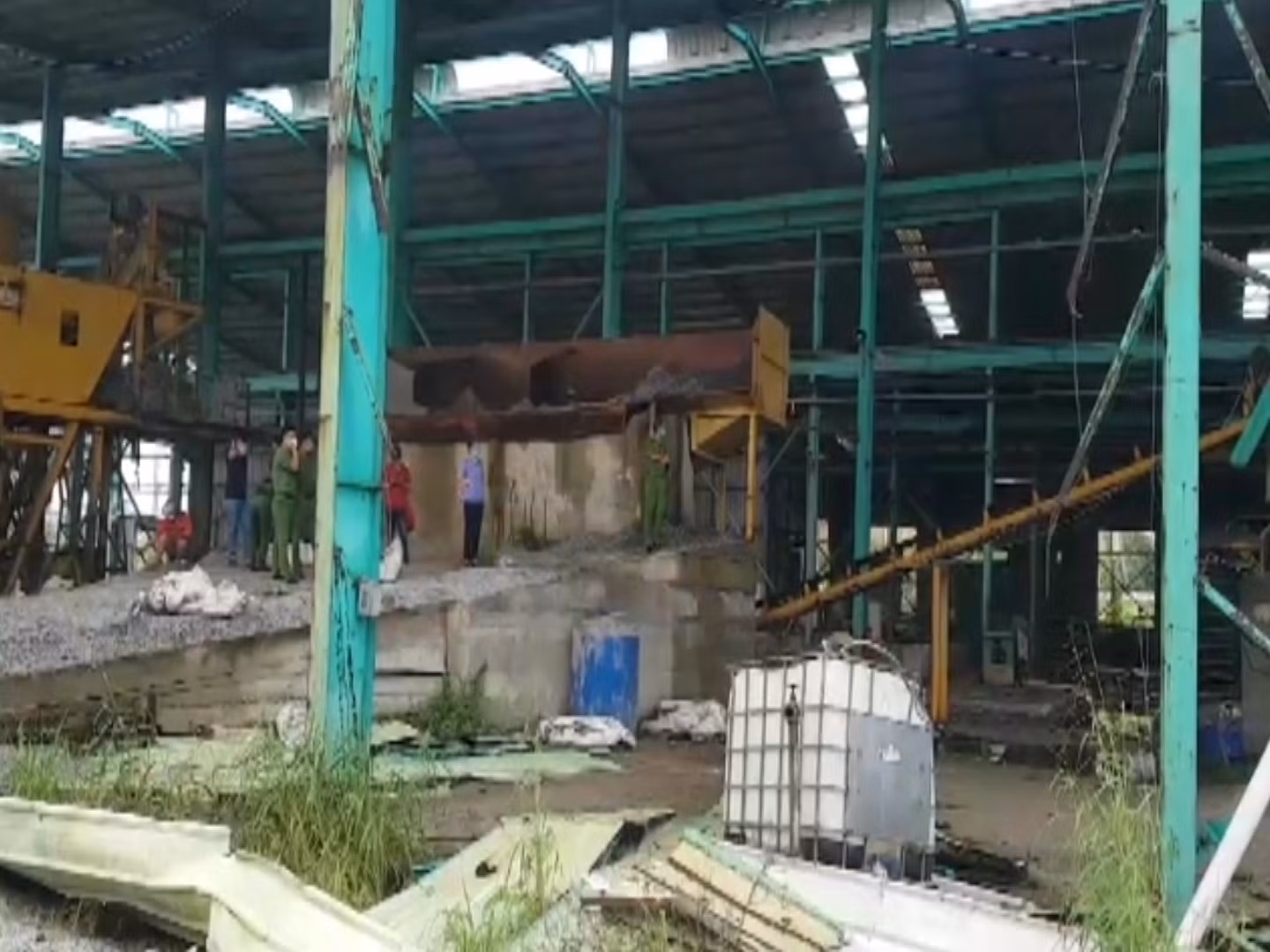 Quảng Ngãi: Phát hiện thanh niên bị điện giật tử vong trong xưởng -0