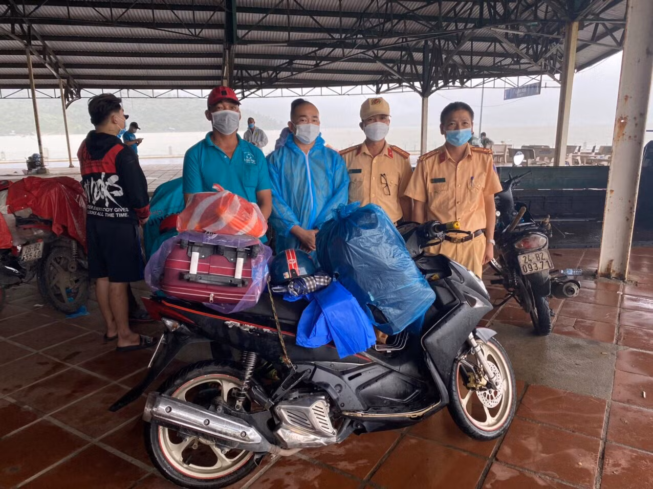 tinh nguoi 1.jpg -0