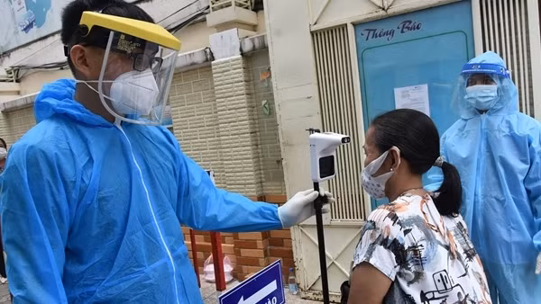 Thanh Hóa vẫn duy trì các chốt kiểm soát dịch COVID-19 ảnh 2