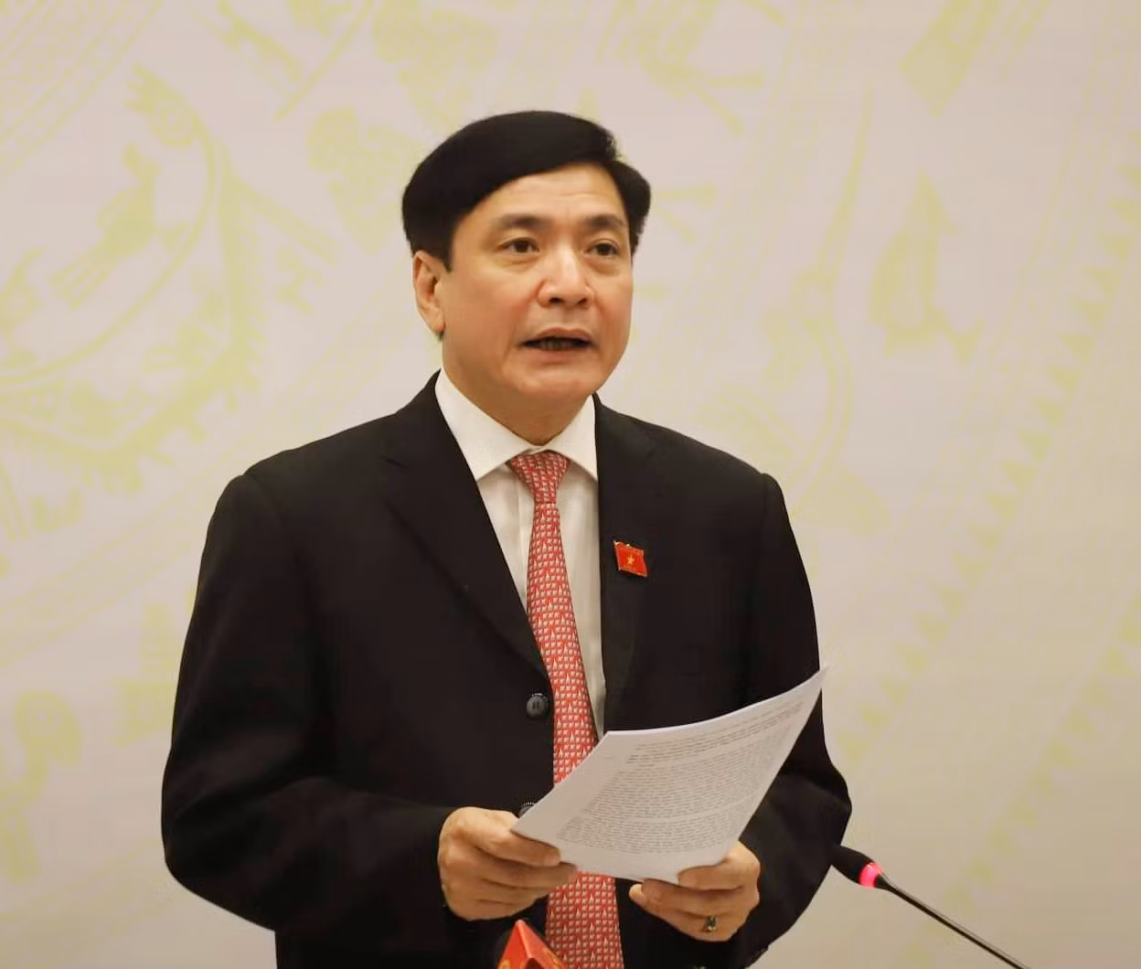 Tăng lương là cần thiết nhưng nguồn lực đầu tư phát triển, lo an sinh xã hội cần hơn -0