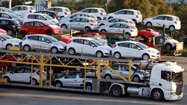 Ôtô nhập khẩu tăng mạnh trở lại ảnh 2