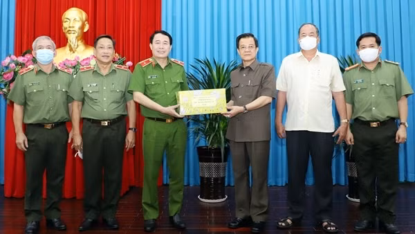 Nỗ lực giữ bình yên biên giới Tây Nam của Tổ quốc ảnh 5