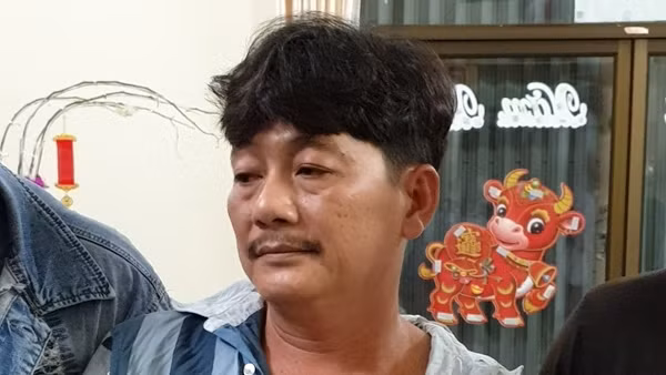 Tạm giữ 7 đối tượng đánh bạc ở quán cà phê ảnh 1