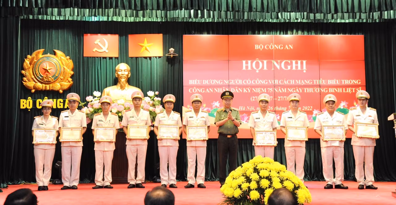 Những tấm gương sáng về ý chí, nghị lực và tinh thần 