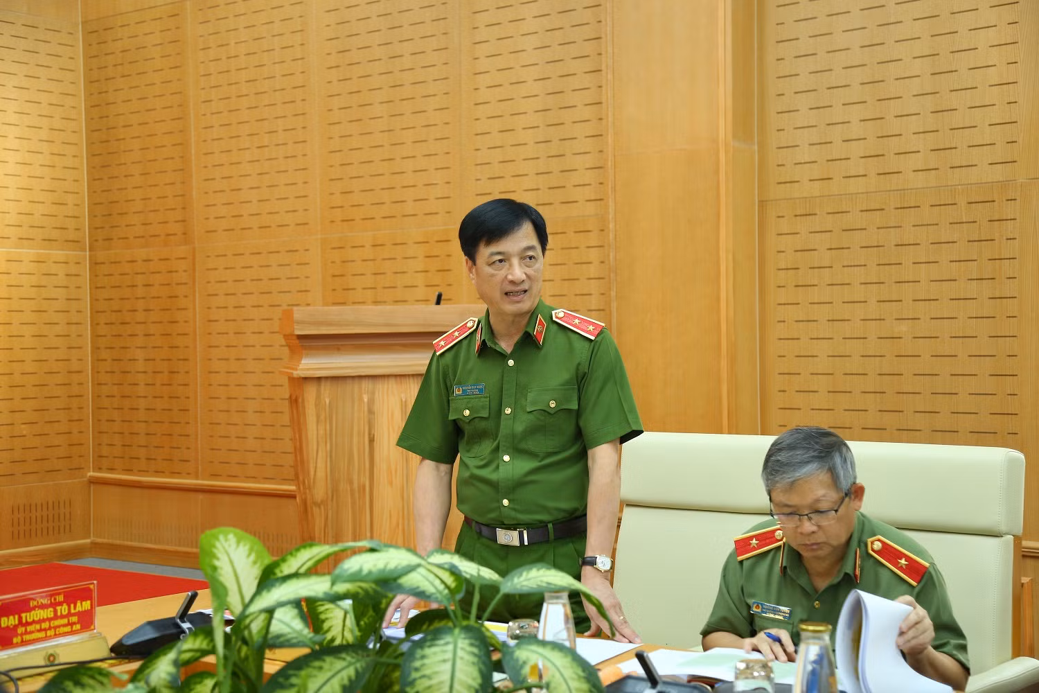 Những tiện ích người dân và doanh nghiệp được hưởng từ Đề án 06 trong 6 qua -0
