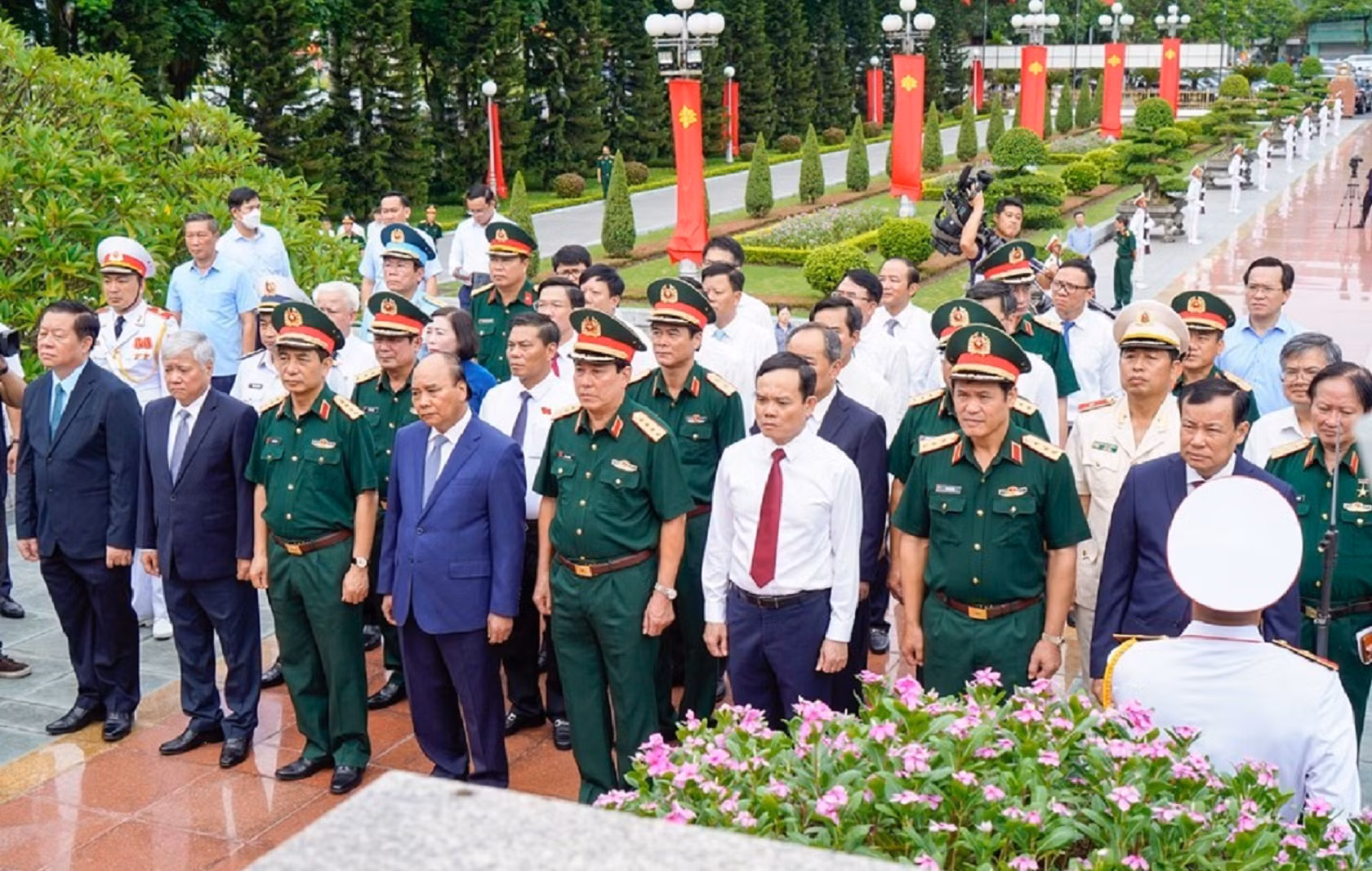 Chủ tịch nước Nguyễn Xuân Phúc dự Hội thảo khoa học “Lý luận - Thực tiễn về bảo vệ Tổ quốc trong tình hình mới” tại Hải Phòng -0