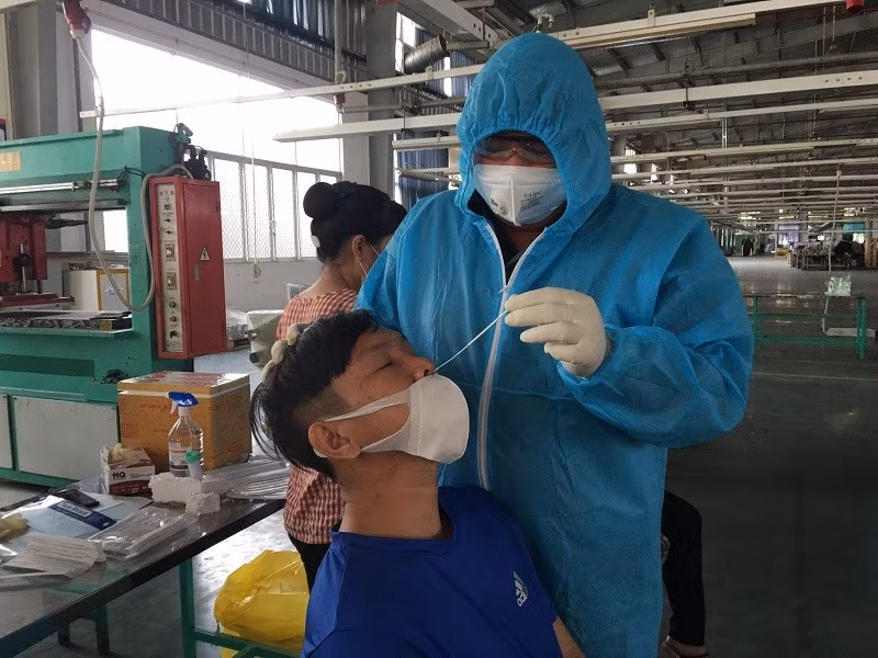 Gần 1.500 ca COVID-19 mới, cao nhất 70 ngày qua -0