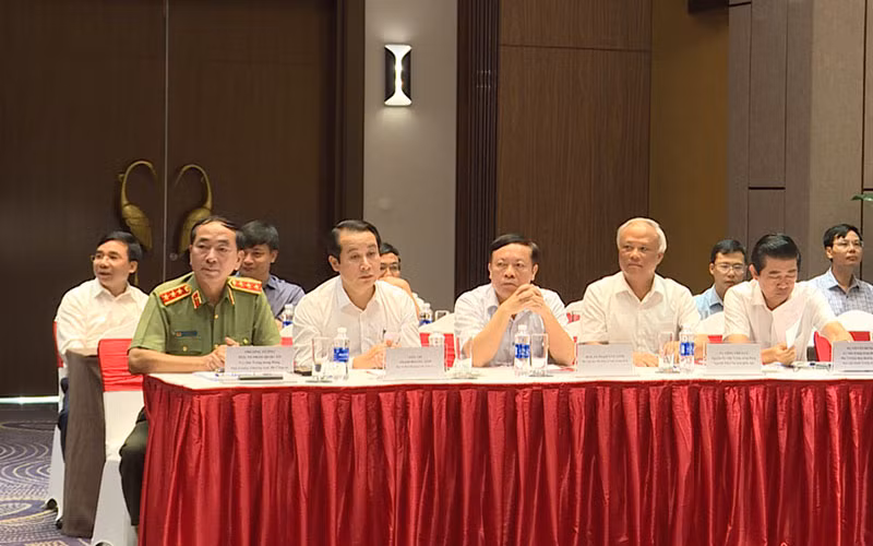 Kỳ họp thứ 4 của Hội đồng lý luận TW nhiệm kỳ 2021-2026 -0