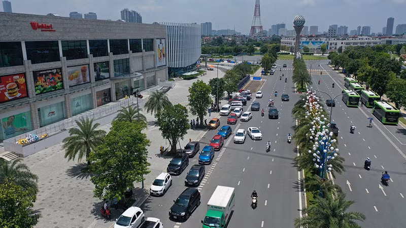 Ngày hội “Nhà xanh xe điện – Mở lối tương lai” tưng bừng tại Hà Nội -0