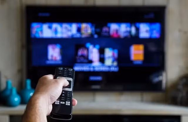 Hơn 15 triệu lượt người Việt xem video “lậu” trên mạng -0