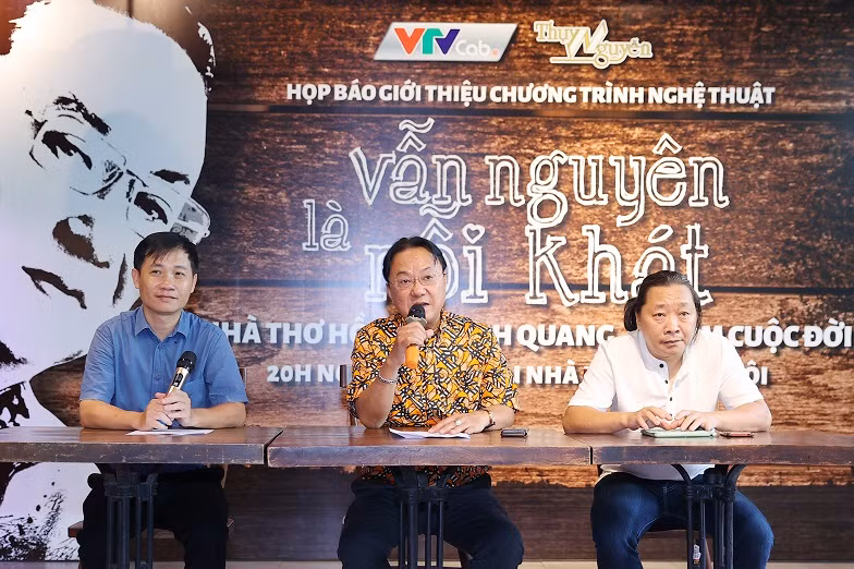 “Vẫn nguyên là nỗi khát” - đêm thơ nhạc đặc biệt của nhà thơ Hồng Thanh Quang -0
