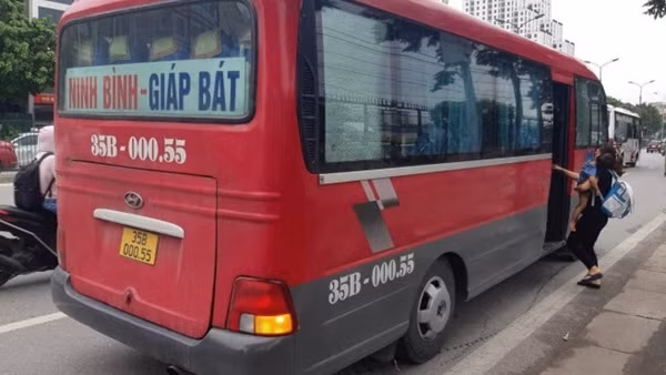 Sở GTVT Hà Nội đốc thúc rà soát xe bỏ bến