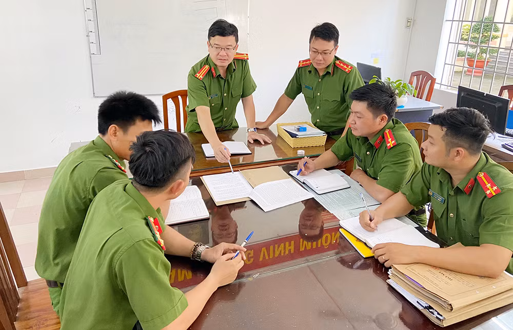 Bí quyết phá án nhanh của lính hình sự Cam Ranh -0