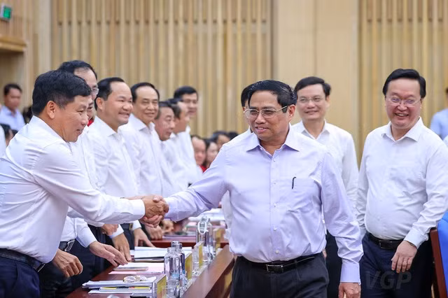 Thủ tướng: Tiếp tục đào sâu suy nghĩ, thúc đẩy tư duy đổi mới, tầm nhìn chiến lược để đưa Nghệ An trở thành tỉnh mạnh -0