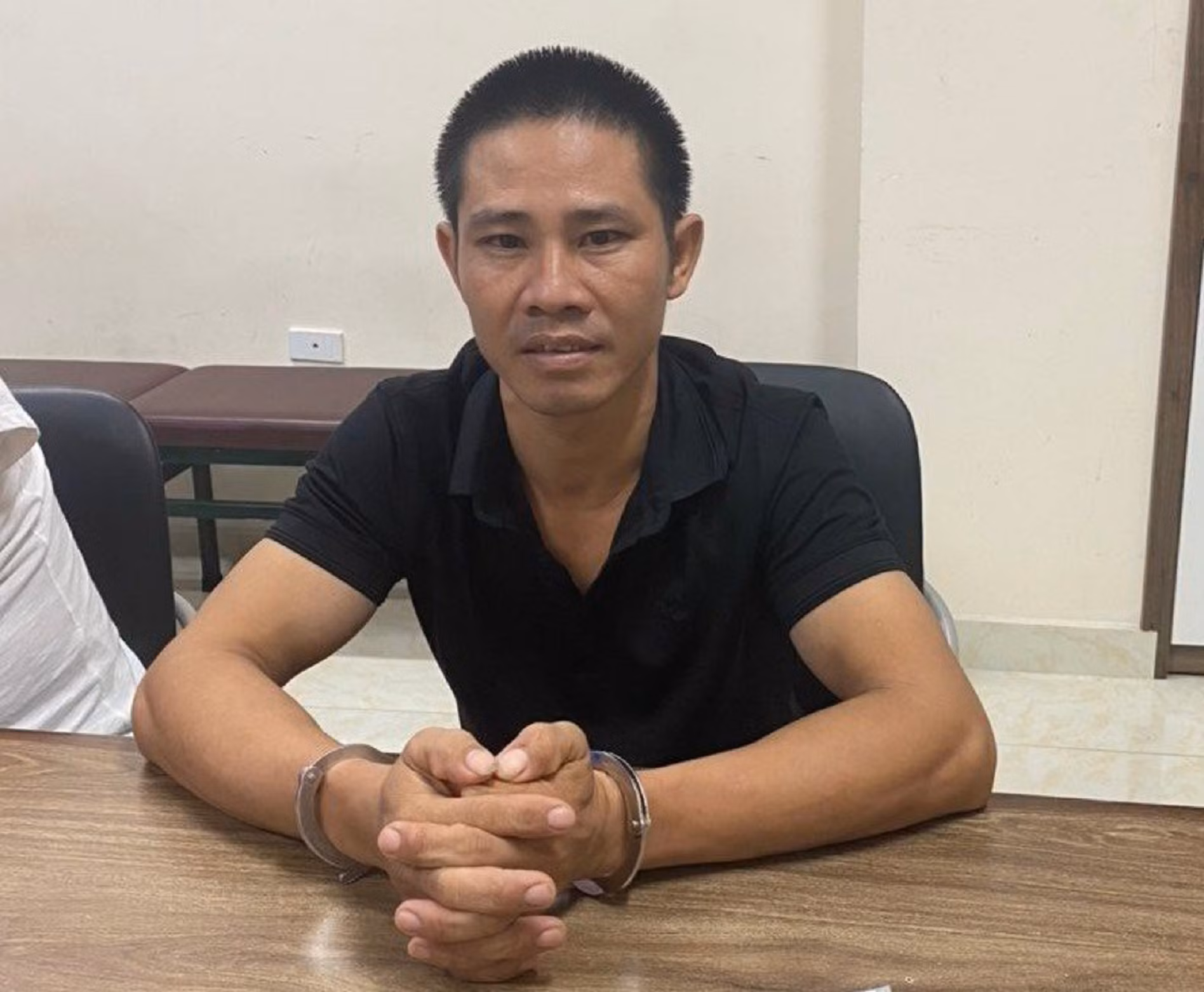 Bắt thủ phạm chém chết người chỉ vì bị tạt đầu xe ở Hải Phòng -0