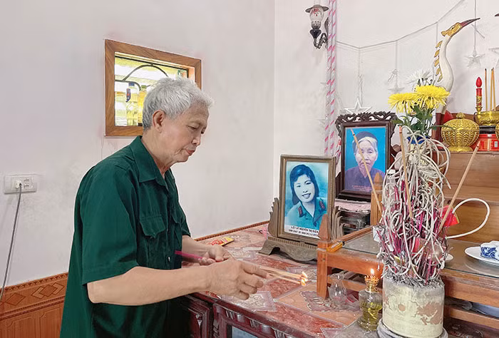 Xúc động chuyện đám cưới 2 liệt sĩ -0