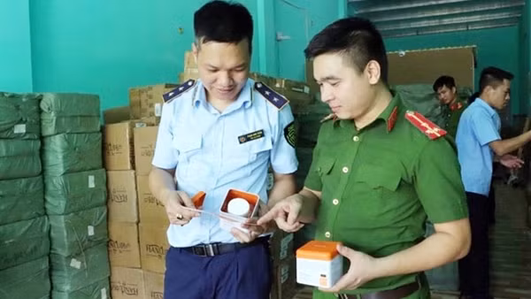 Truy xuất nguồn gốc để chặn hàng giả