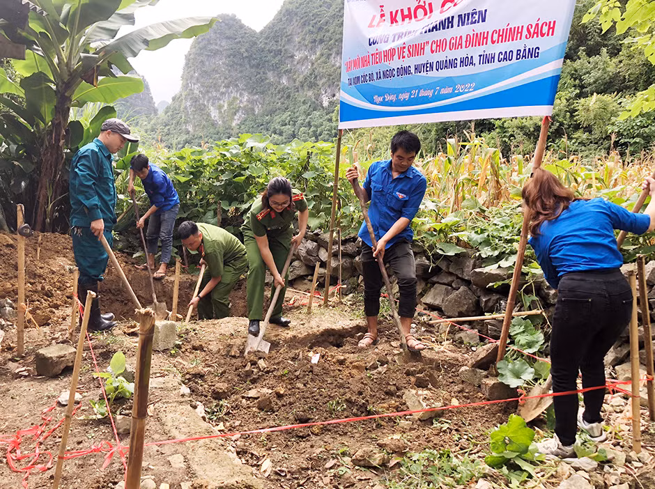 Tuổi trẻ Công an tỉnh Cao Bằng tổ chức nhiều hoạt động ý nghĩa nhân Ngày Thương binh - Liệt sĩ -0
