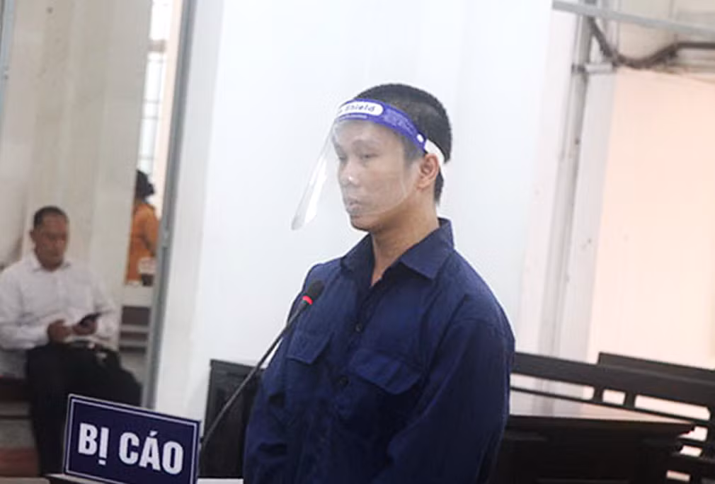 Đâm chết con nợ, chủ nợ lãnh án 19 năm tù -0
