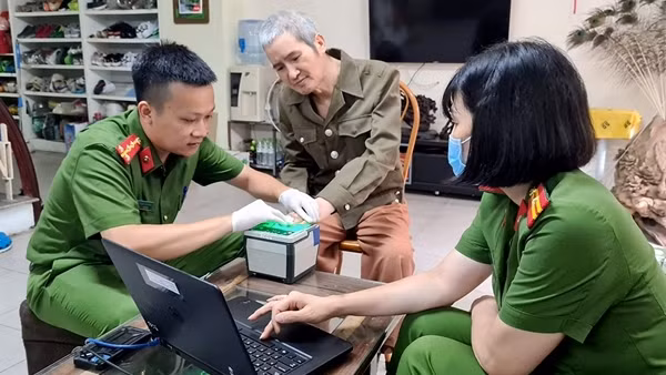 Công an quận Bình Thạnh&nbsp;nỗ lực cấp CCCD gắn chip ảnh 5