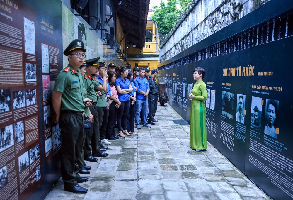 Tuổi trẻ CAND tiếp lửa “tri ân tháng 7” -0