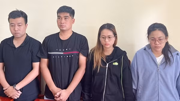 Bắt giam 4 đối tượng lừa đảo&nbsp;thông qua hình thức liên kết bán hàng